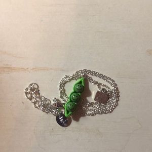3 peas in a pod necklace!